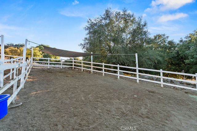 40075 Avenida La Cresta, Murrieta, CA 92562