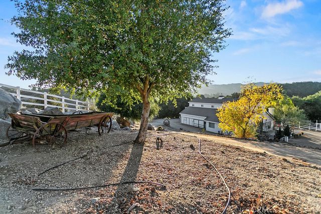 40075 Avenida La Cresta, Murrieta, CA 92562