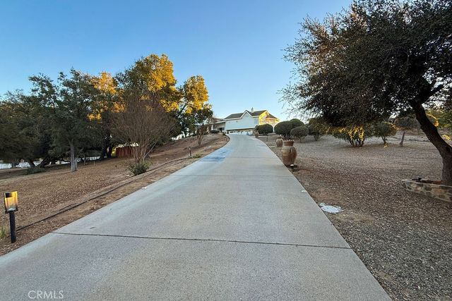 40075 Avenida La Cresta, Murrieta, CA 92562