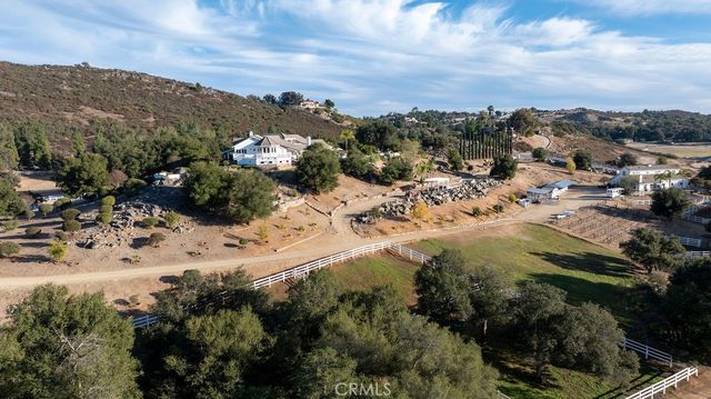 40075 Avenida La Cresta, Murrieta, CA 92562