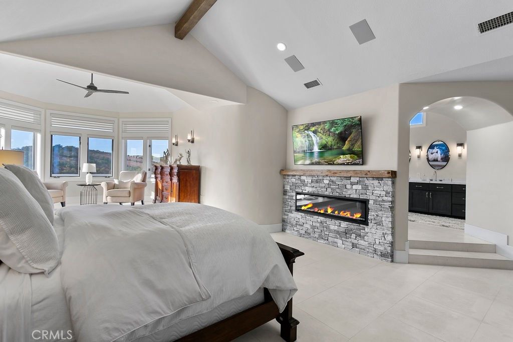 Image 28 of property listing at 40075 Avenida La Cresta, Murrieta, CA 92562