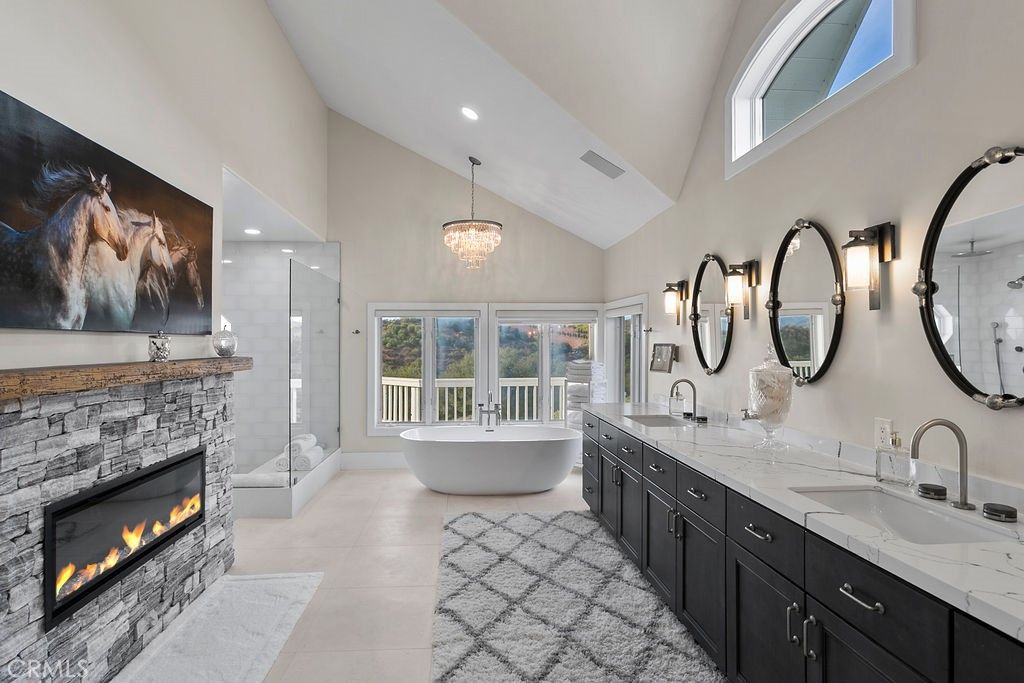 Image 30 of property listing at 40075 Avenida La Cresta, Murrieta, CA 92562