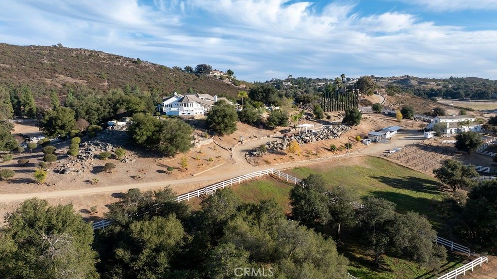 Image 68 of property listing at 40075 Avenida La Cresta, Murrieta, CA 92562