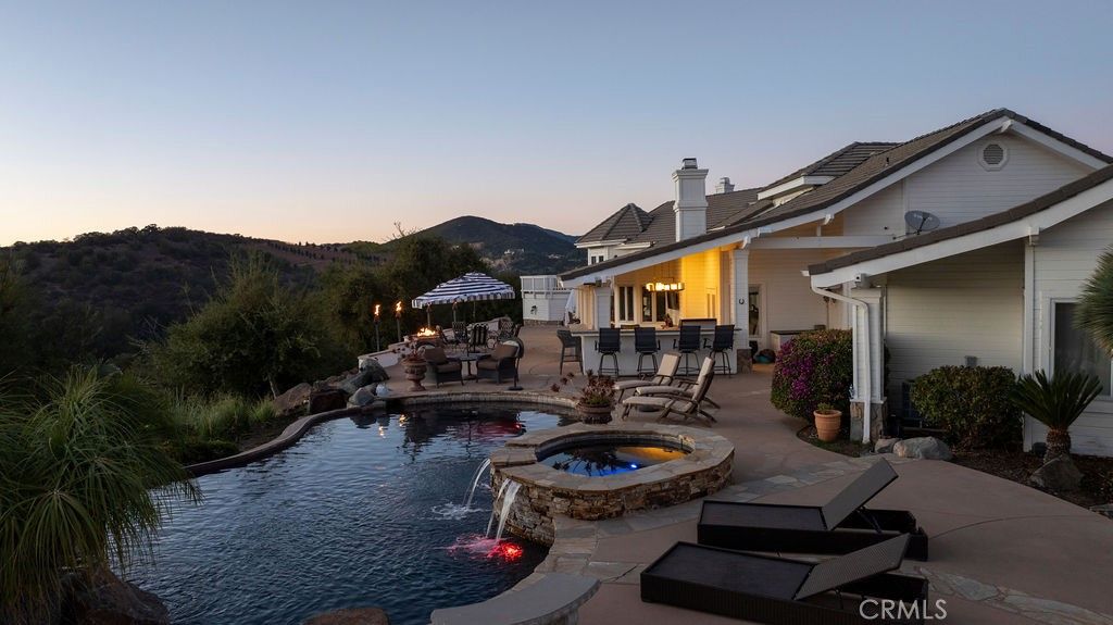 Image 72 of property listing at 40075 Avenida La Cresta, Murrieta, CA 92562