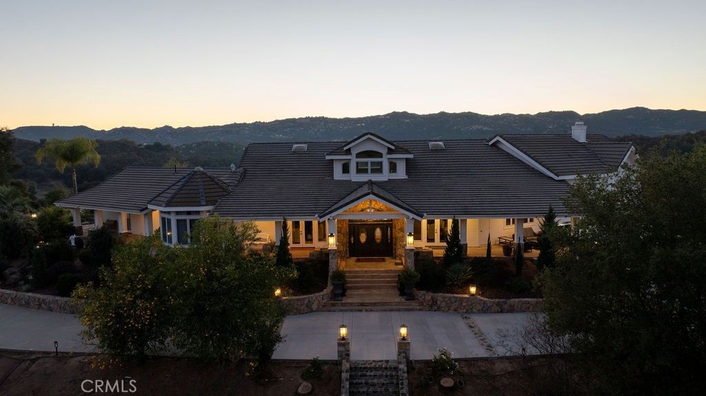 Image 73 of property listing at 40075 Avenida La Cresta, Murrieta, CA 92562