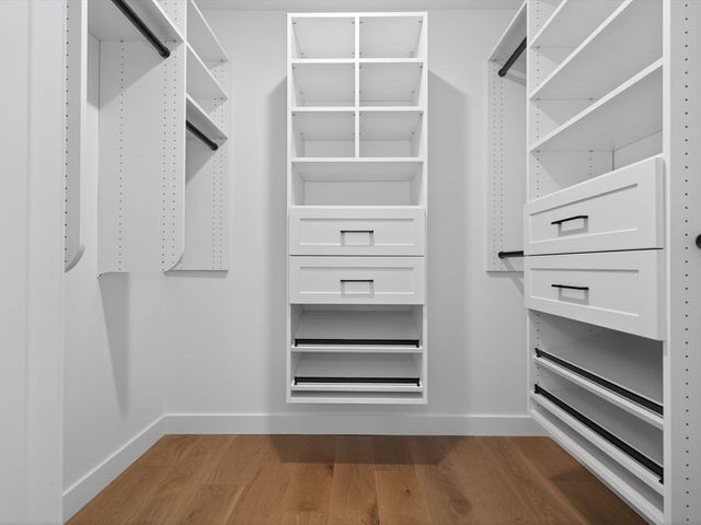 14 Hamlet B, Somerville, MA 02143