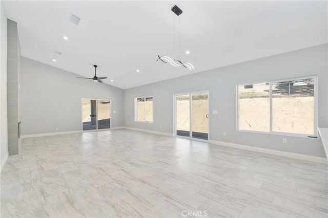 18756 Centennial Street, Hesperia, CA 92345