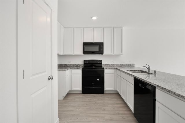 917 Wood Stork Way, Princeton, TX 75407