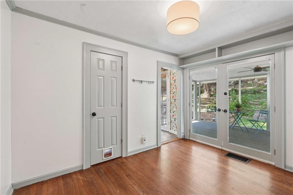 Image 26 of property listing at 1992 Shalimar Drive NE, Atlanta, GA 30345