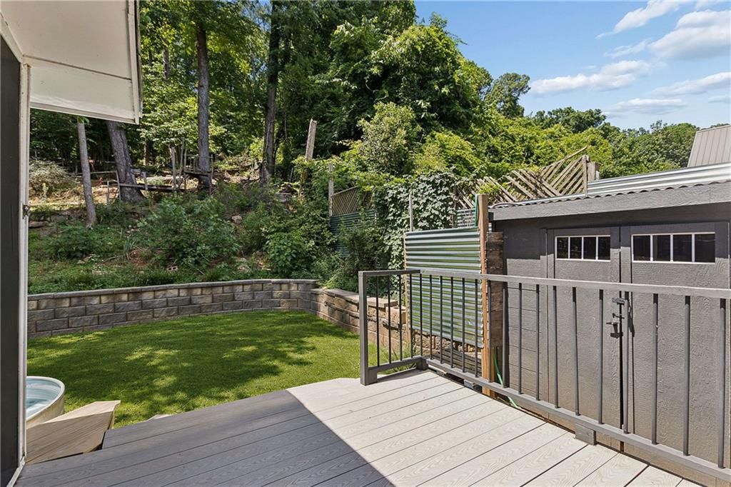 Image 45 of property listing at 1992 Shalimar Drive NE, Atlanta, GA 30345