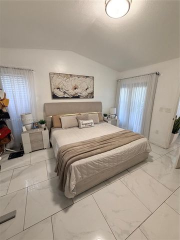 14712 SW 123rd Ave, Miami, FL 33186