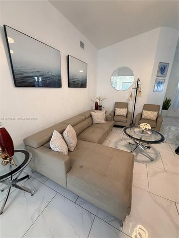 14712 SW 123rd Ave, Miami, FL 33186