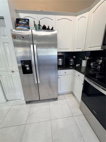 14712 SW 123rd Ave, Miami, FL 33186