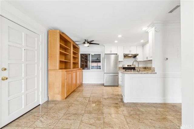 6600 Warner Ave 124, Huntington Beach, CA 92647