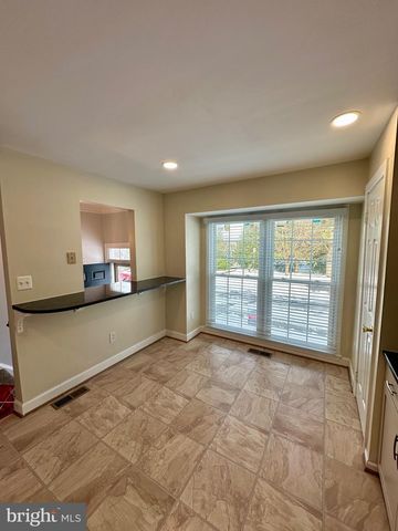 7809 KOOPMAN CT, Lorton, VA 22079