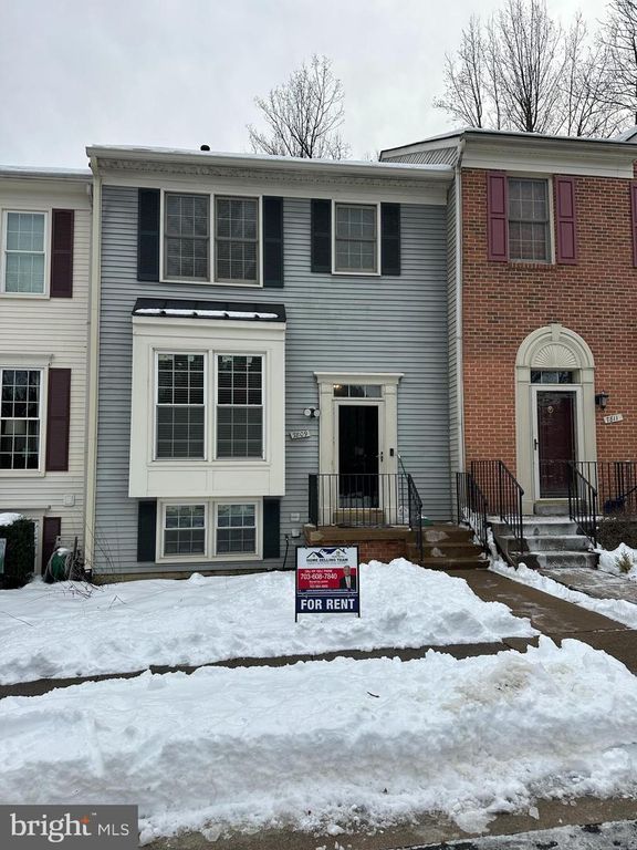 7809 KOOPMAN CT, Lorton, VA 22079