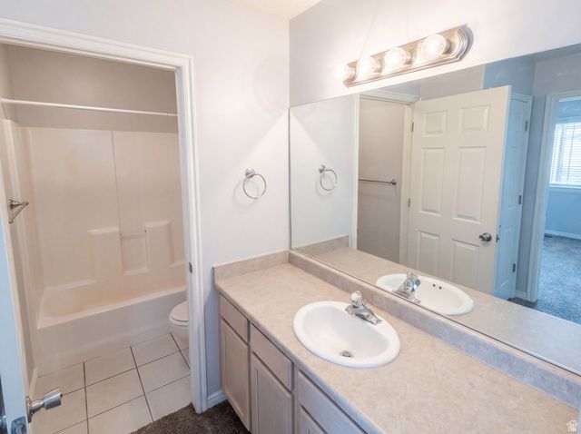 6729 S PINE LANDING WAY, West Jordan, UT 84084