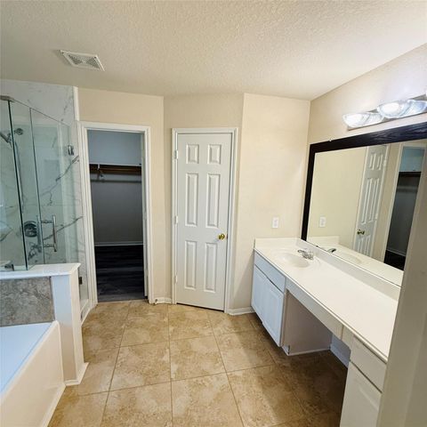 19130 Clevera Walk Lane, Houston, TX 77084