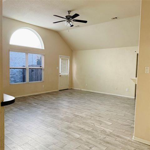 19130 Clevera Walk Lane, Houston, TX 77084