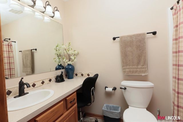 1841 Preamble Lane, Lincoln, NE 68521