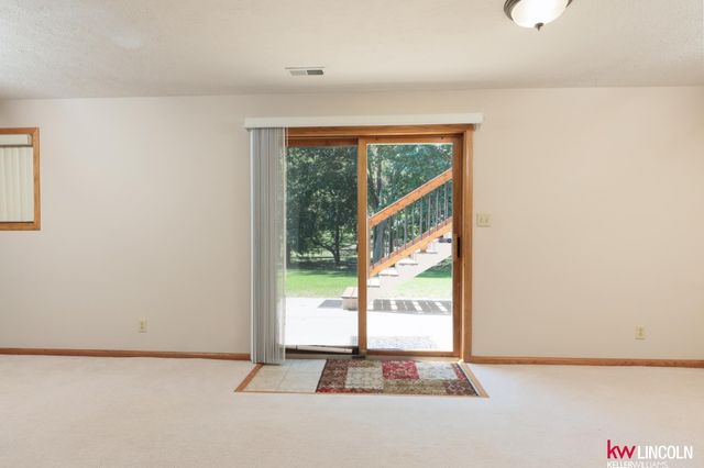 1841 Preamble Lane, Lincoln, NE 68521