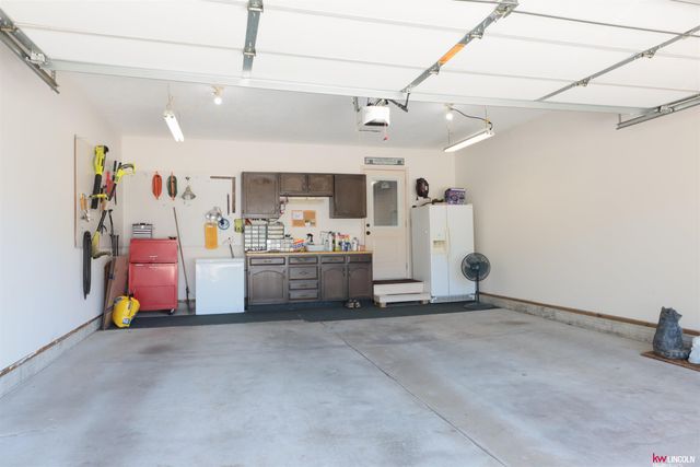 1841 Preamble Lane, Lincoln, NE 68521