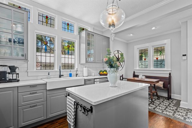 26 Riberia Street, St Augustine, FL 32084