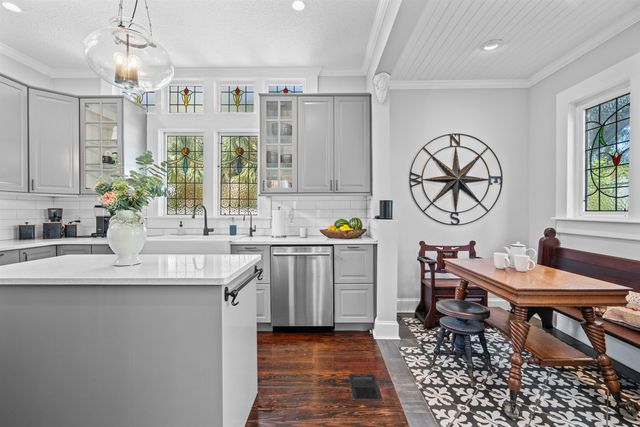 26 Riberia Street, St Augustine, FL 32084