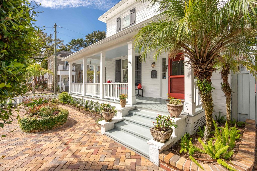 26 Riberia Street, St Augustine, FL 32084