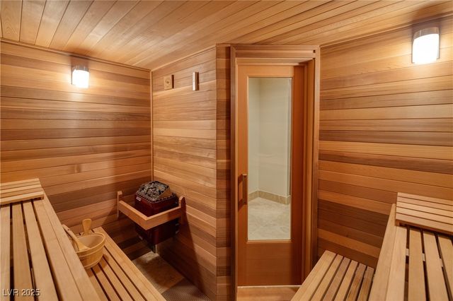 1492 Macdonald Ranch Drive, Henderson, NV 89012