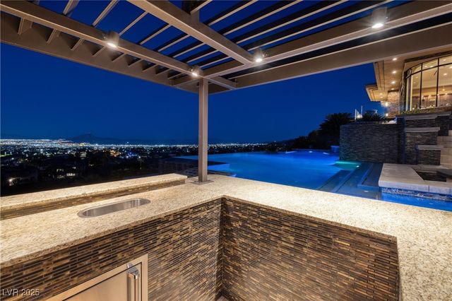 1492 Macdonald Ranch Drive, Henderson, NV 89012