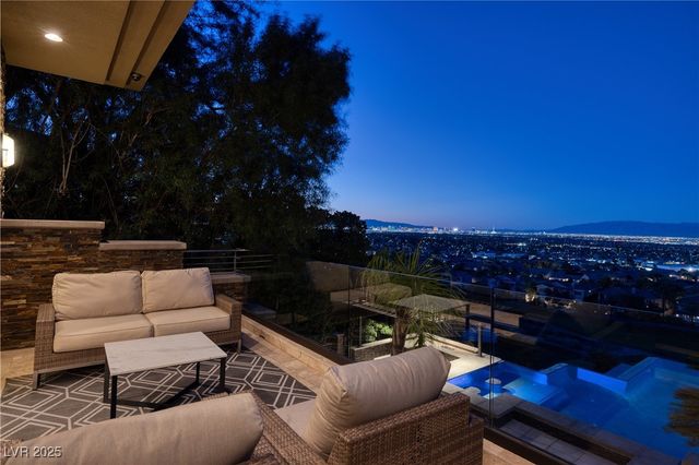 1492 Macdonald Ranch Drive, Henderson, NV 89012