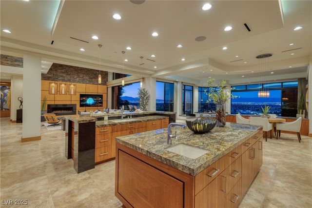 1492 Macdonald Ranch Drive, Henderson, NV 89012