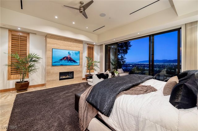 1492 Macdonald Ranch Drive, Henderson, NV 89012