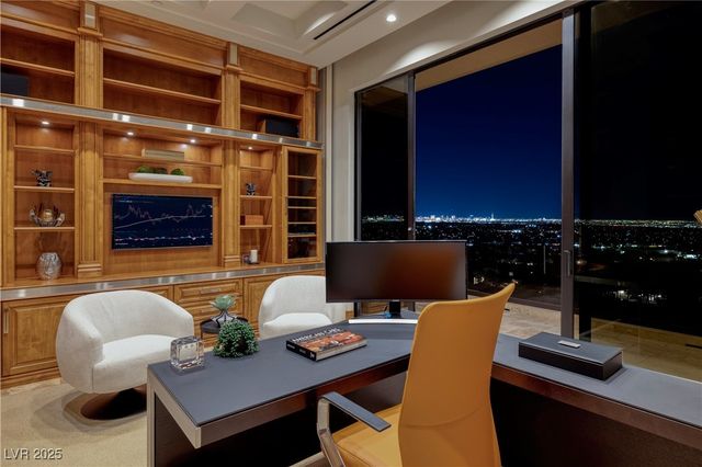 1492 Macdonald Ranch Drive, Henderson, NV 89012