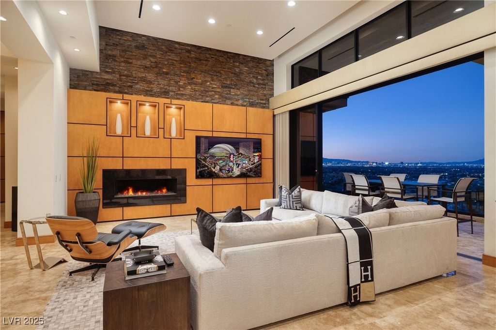 1492 Macdonald Ranch Drive, Henderson, NV 89012