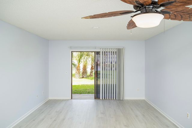 700 W Pope Rd H57 H57, St Augustine, FL 32080