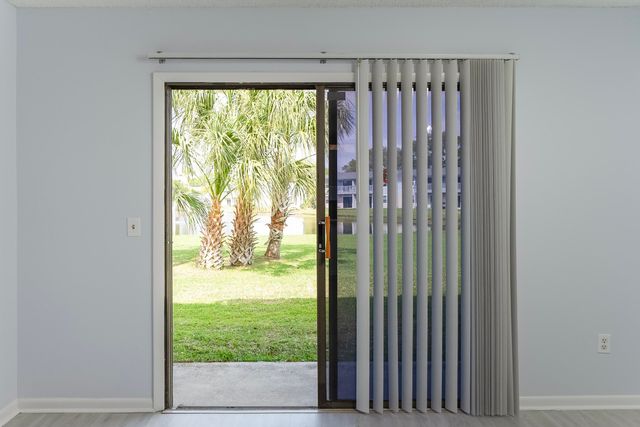 700 W Pope Rd H57 H57, St Augustine, FL 32080