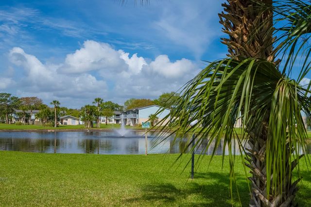 700 W Pope Rd H57 H57, St Augustine, FL 32080