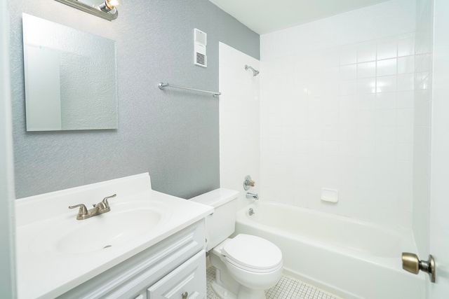 700 W Pope Rd H57 H57, St Augustine, FL 32080