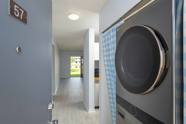 700 W Pope Rd H57 H57, St Augustine, FL 32080