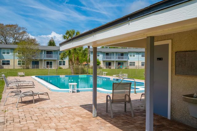 700 W Pope Rd H57 H57, St Augustine, FL 32080