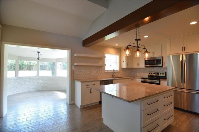 19118 Challe Circle W, Spring, TX 77373