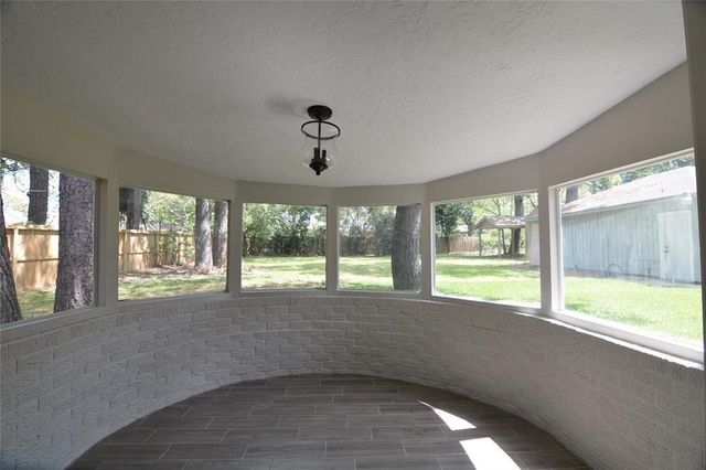 19118 Challe Circle W, Spring, TX 77373