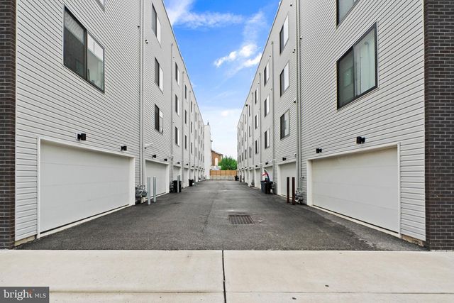 1600 N BODINE ST, Philadelphia, PA 19122