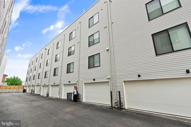 1600 N BODINE ST, Philadelphia, PA 19122