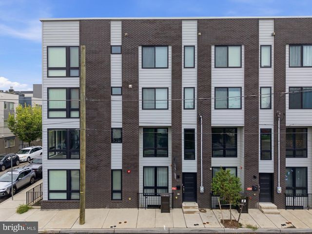 1600 N BODINE ST, Philadelphia, PA 19122