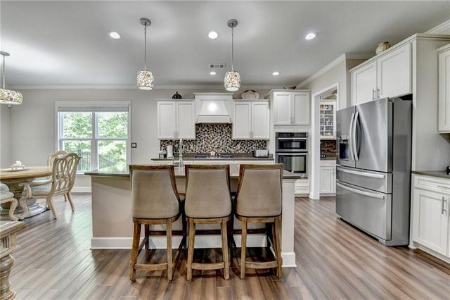 6413 Maple Park Lane, Hoschton, GA 30548