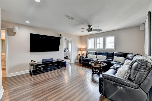 6413 Maple Park Lane, Hoschton, GA 30548