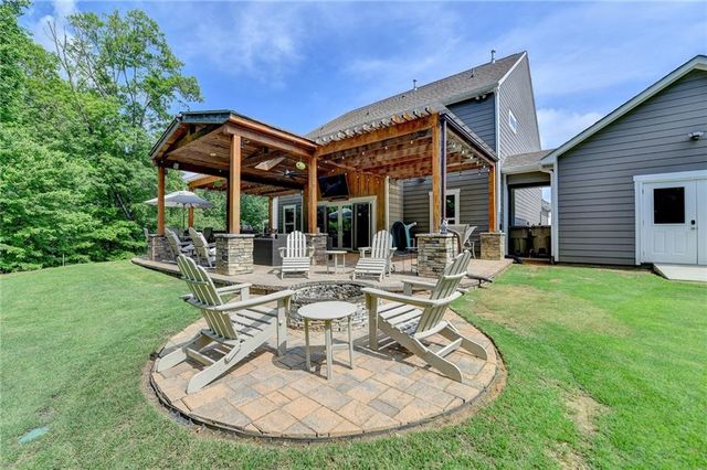 6413 Maple Park Lane, Hoschton, GA 30548